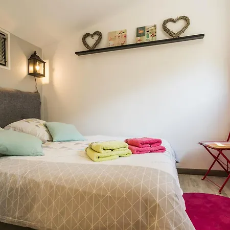 Holiday home Maisonnette Charmante Au Coeur De - Fr-1-306-1350
